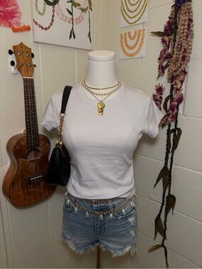 Classic Women’s White Crewneck Tee - Blank Brand
